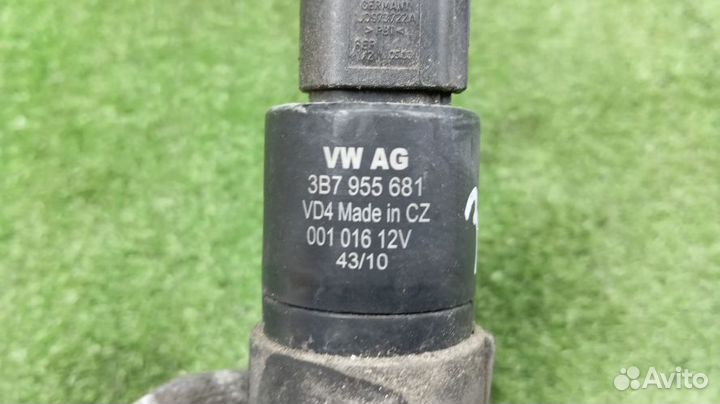 Мотор омывателя фар Volkswagen Passat