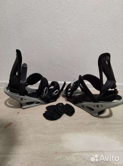 Крепления для сноуборда burton