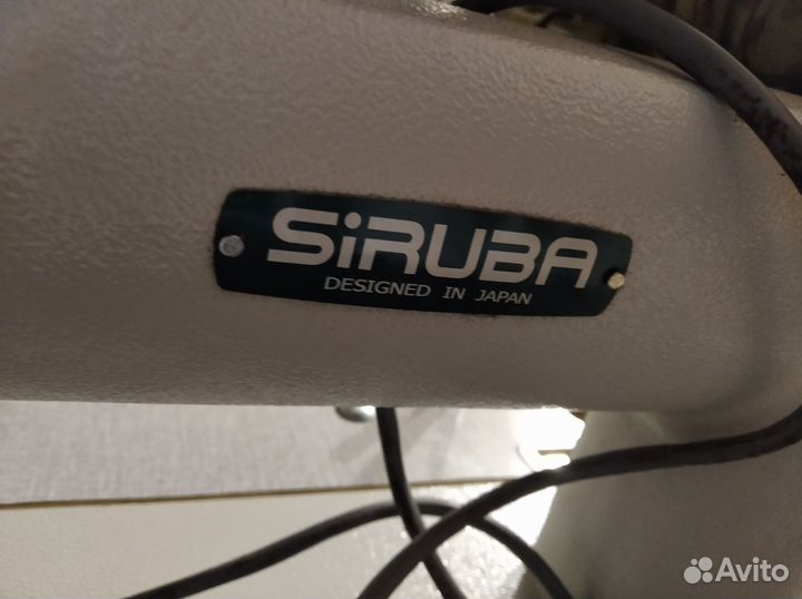 Швейная машина Siruba
