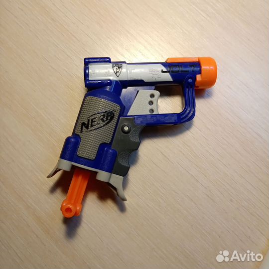 Бластер nerf jolt. Мини-бластер nerf. +2пули