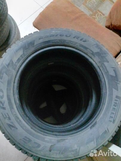 Pirelli Ice Zero 225/60 R17