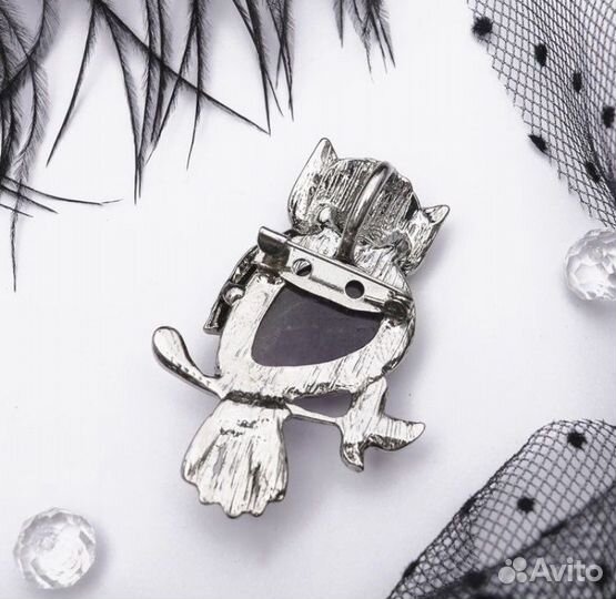 Брошь-подвеска сова на ветке 