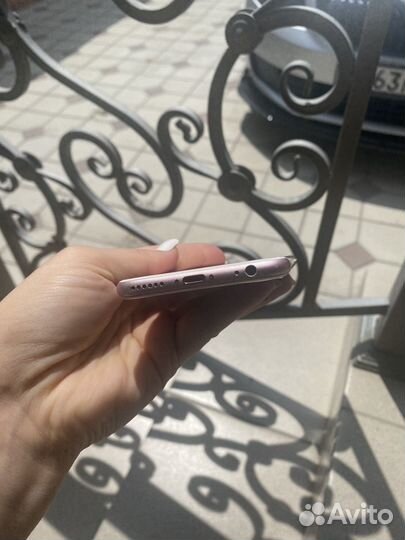 iPhone 6S, 32 ГБ