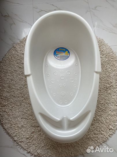 Ванночка для купания с горкой