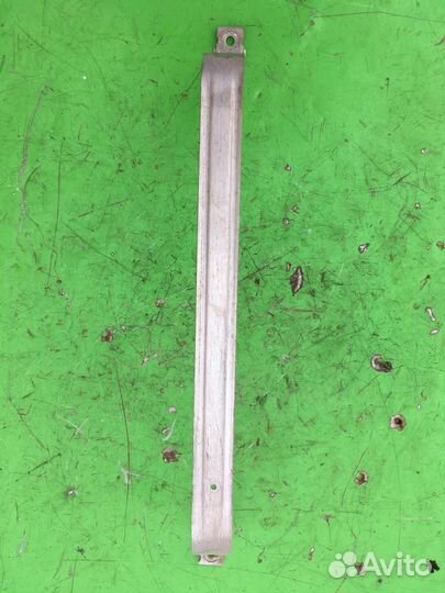 Лента крепление бензобака Фольксваген Гольф 6