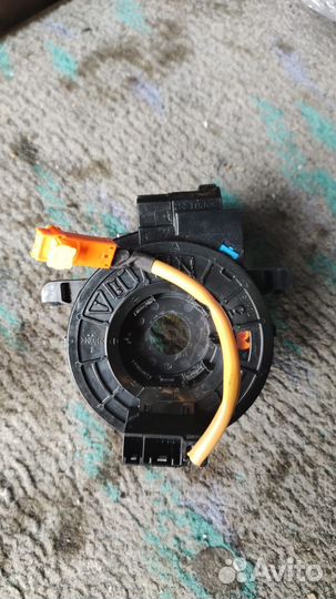 Шлейф подрулевой Toyota aqua NHP10