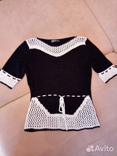 Кофты новые из натуральной шерсти,р.42,44