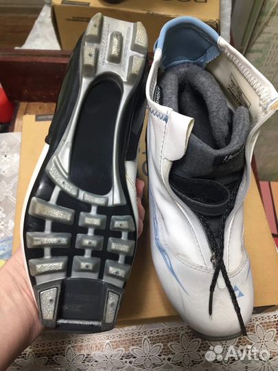 Лыжные ботинки