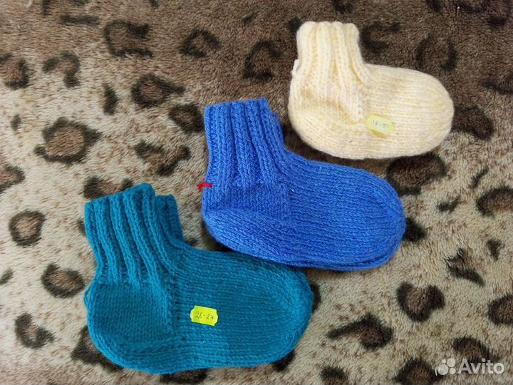 Вязаные носки и следы на Казачьем