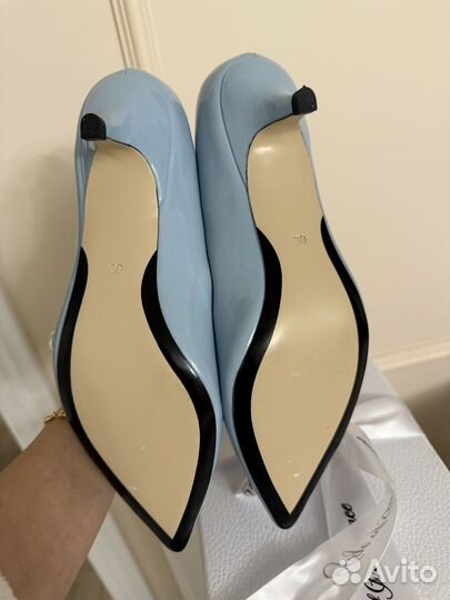 Туфли новые AGE OF innocence