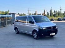 Volkswagen Transporter 2.0 MT, 2014, 225 000 км, с пробегом, цена 2 470 000 руб.