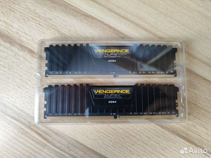 Оперативная память ddr4 corsair 2x4 gb