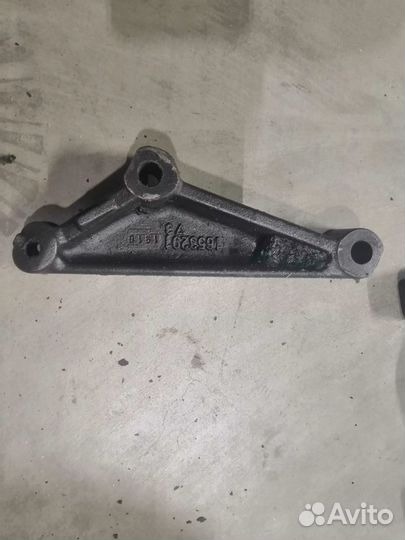 Кронштейн, система воздухозаборника двигателя DAF