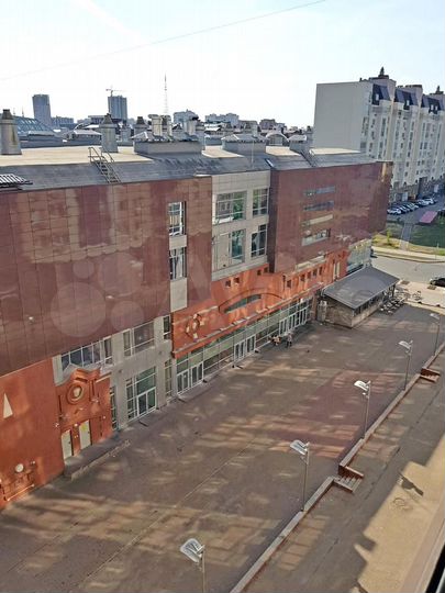 4-к. квартира, 135 м², 7/10 эт.