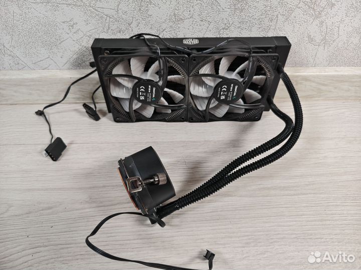 Водяное охлаждение Cooler Master Nepton 280L
