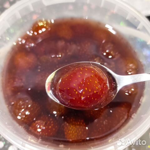 Ремонтантная земляника цветущие саженцы, варенье