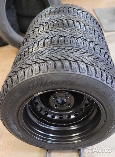 Nokian Tyres Hakkapeliitta 9 185/65 R15