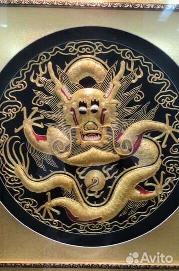 Картина-вышивка шелковыми нитями Китай