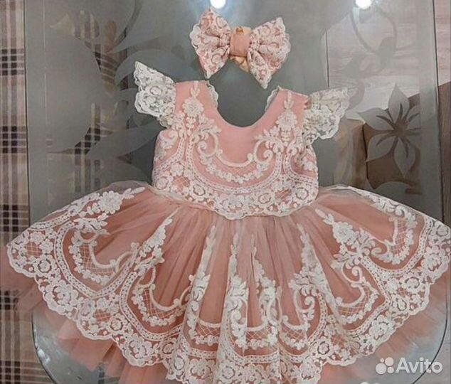 Сдам в аренду платье