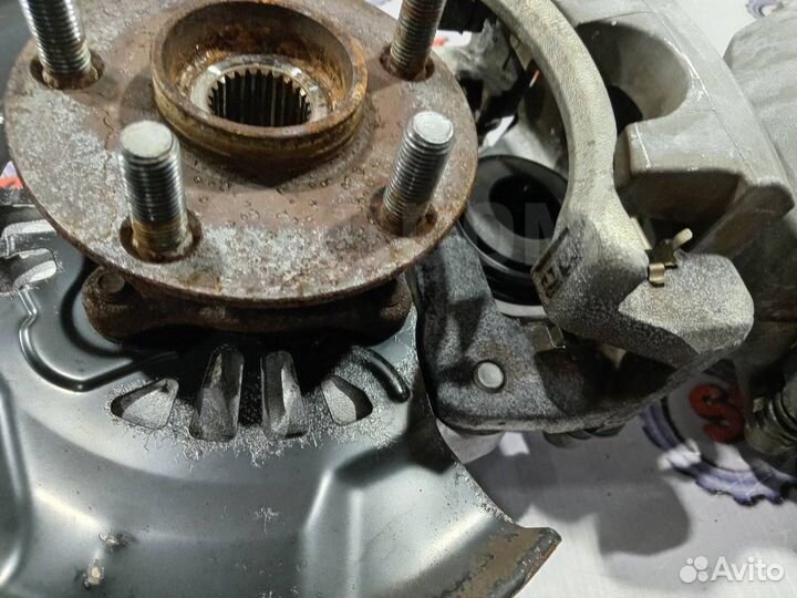 Ступицы передние Lexus Ct200H ZWA10 2zrfxe №181