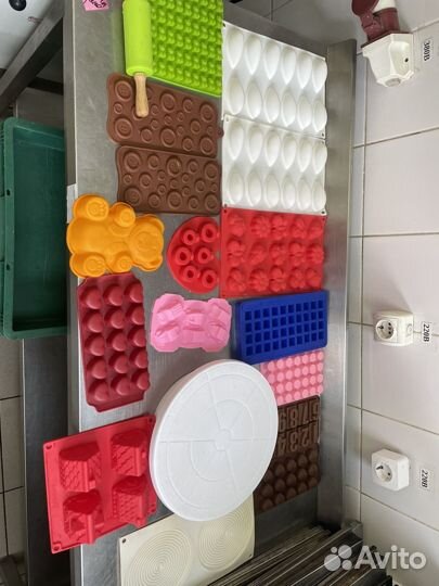 Форма силиконовая для тортов и пирожин