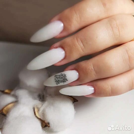 Маникюр с покрытием гель лак