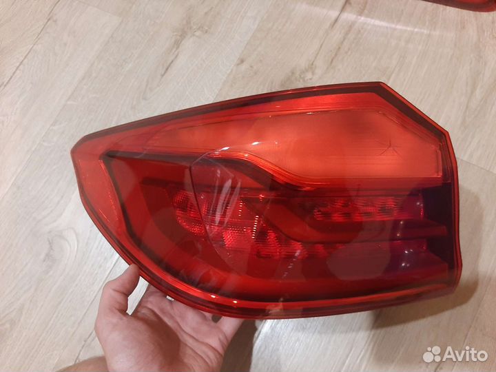 Комплект задних фонарей BMW G30