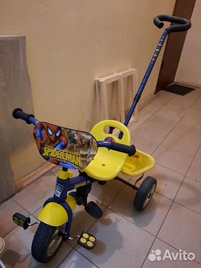 Детский трехколесный велосипед бу