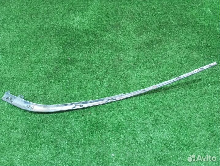 Молдинг бампера передний правый Bmw 7 G11 2019