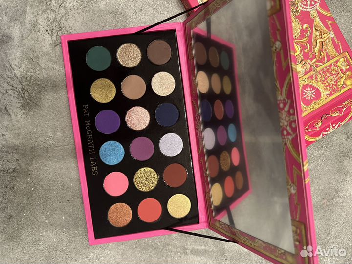 Pat McGrath Celestial Nirvana Mega mthrshp