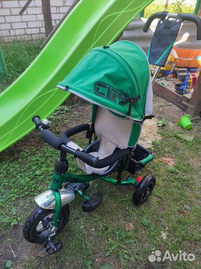 Детский трехколесный велосипед