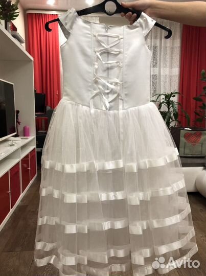 Нарядное платье для девочки