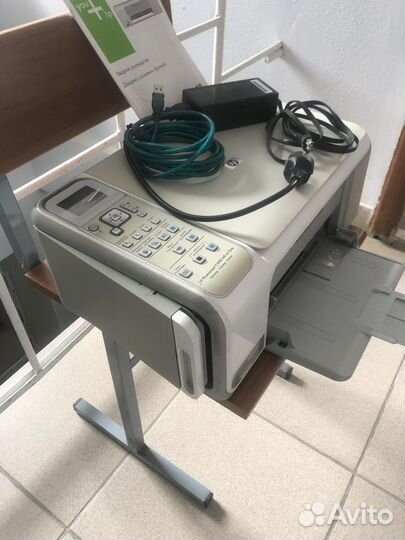 Мфу лазерный цветной HP (принтер, сканер, копир)