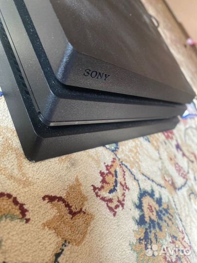 Sony PS4 Pro 1tb