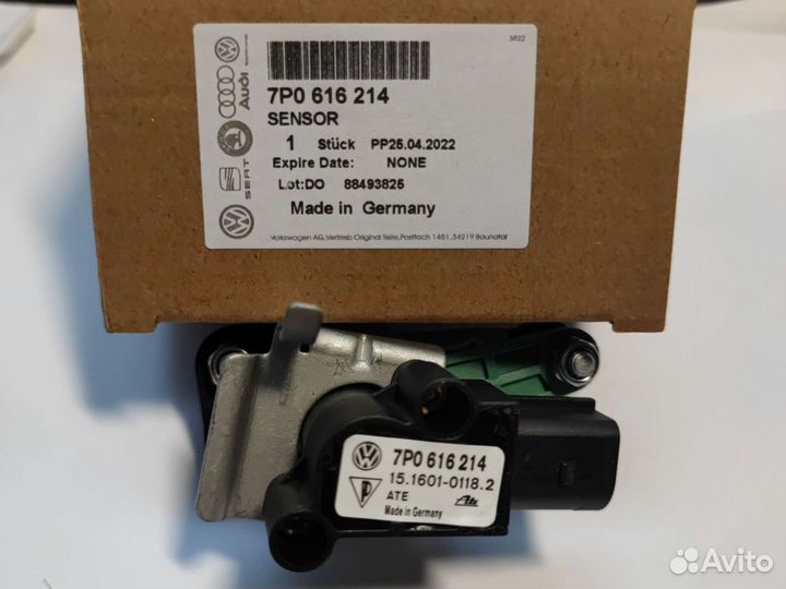 Датчик положения кузова туарег 7p0616214