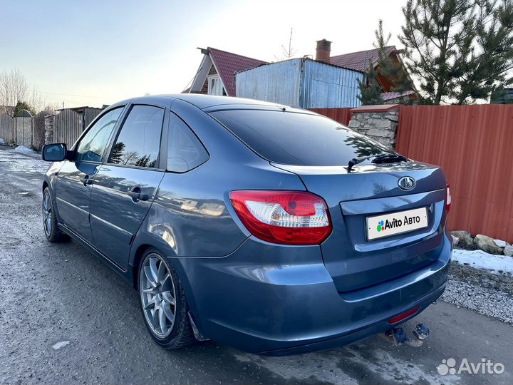 LADA Granta 1.6 МТ, 2016, 130 000 км