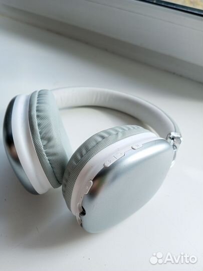 Беспроводные наушники