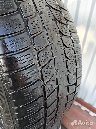 Bridgestone Blizzak LM-25 4x4 255/50 R19