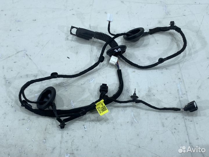 Проводка задней правой двери KIA K5 DL3