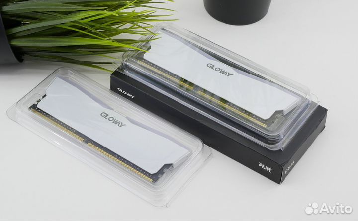 Оперативная память Gloway DDR4-3200 объемом 16 Гб