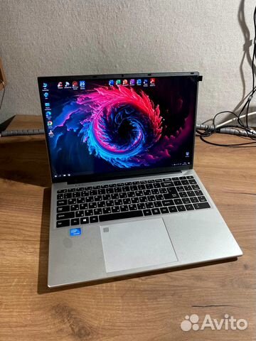 Ноутбук новый 2К 60 Hz 16.2