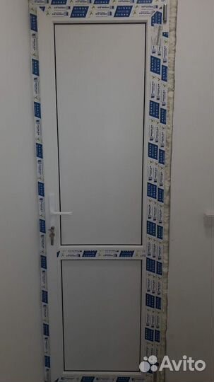 Пластиковые двери и входные группы