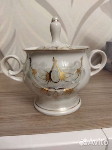 Сахарница с клеймом