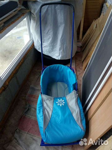 Санки с колёсиками