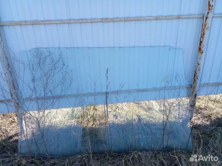 Стеклянный козырек