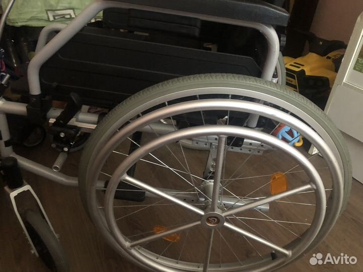 Коляска для инвалидов