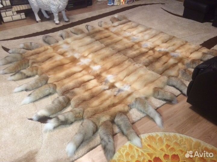 Покрывало из меха сибирской лисы