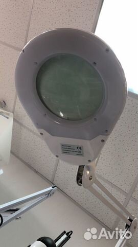 Лампа лупа настольная диодная струбцина овальная