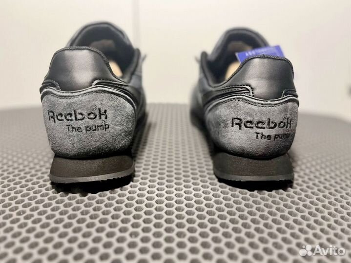 Кроссовки Reebok удобные