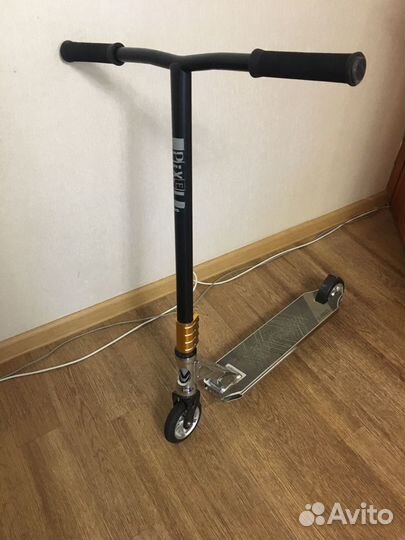 Трюковой самокат pixel pro